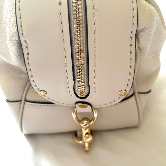 Cream Coach Bag - Picture 4 of 11